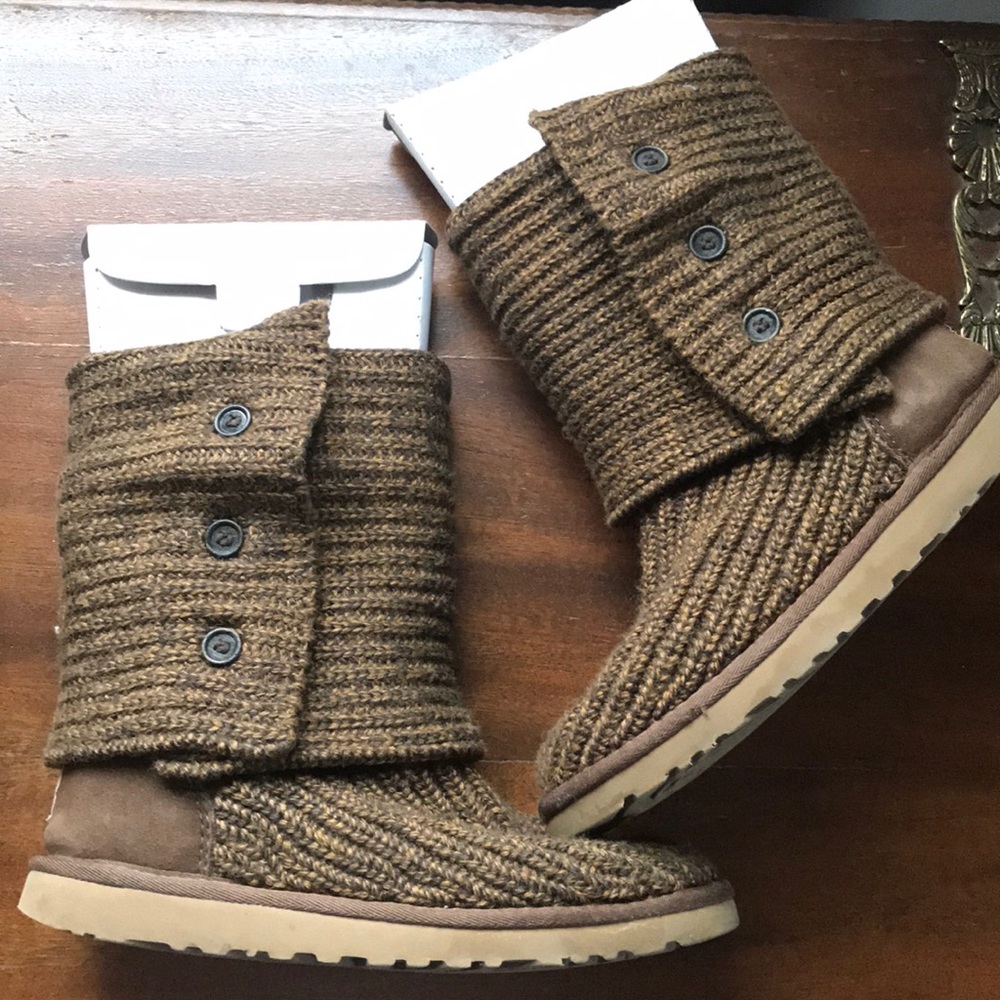 EUC Cardy  UGGs
